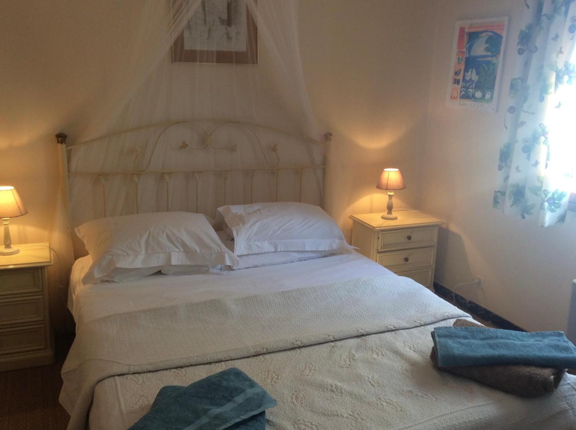B&B Maison Brora Lorgues Bagian luar foto