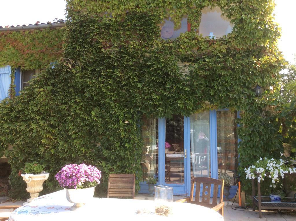 B&B Maison Brora Lorgues Bagian luar foto