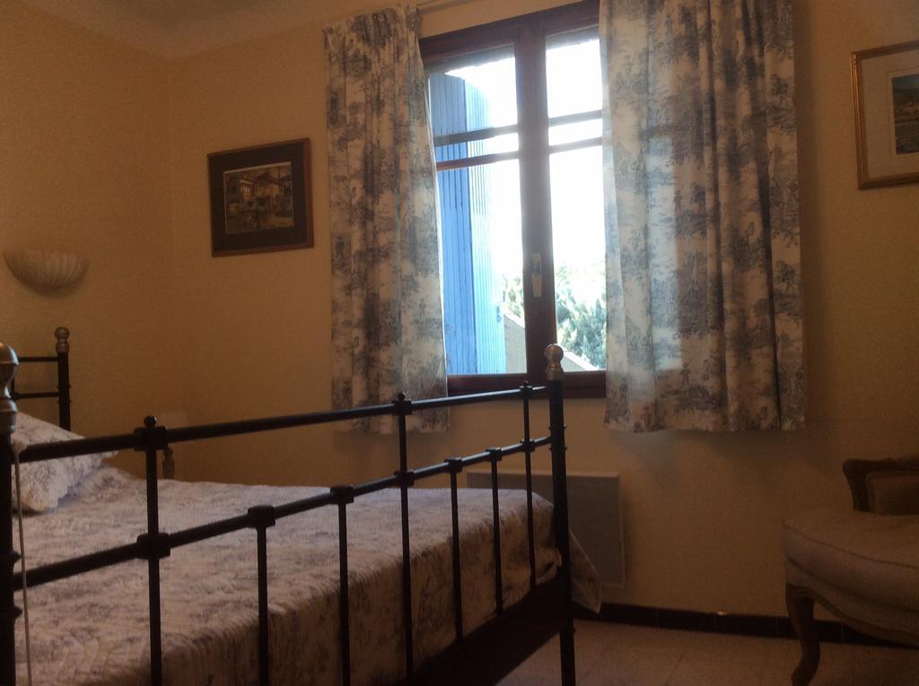 B&B Maison Brora Lorgues Bagian luar foto